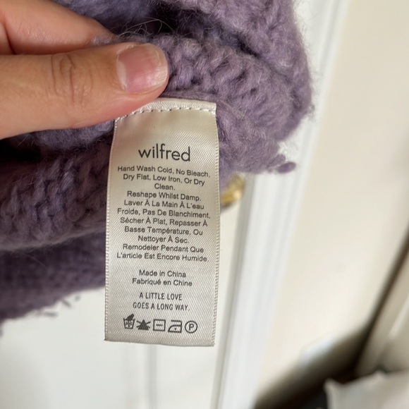 Aritzia Wilfred Purple Alpaca & Wool Oversized Sweater - Picture 4 of 6